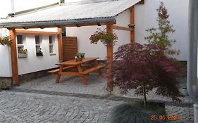 Zur Pforte